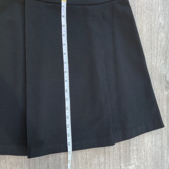 Maison Jules Front pleat skirt - Picture 5 of 6